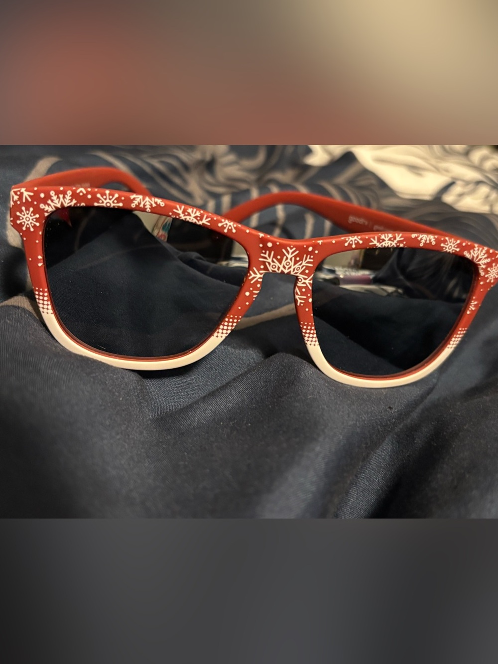 Goodr OG Sunglasses Happy Festivus Ya Filthy Animal Limited Holiday Edition H9 - Picture 8 of 8